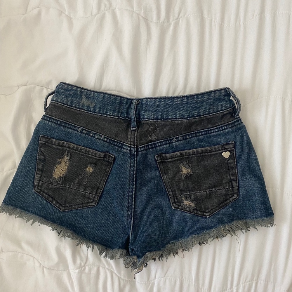 kendell & kylie high waisted shorts